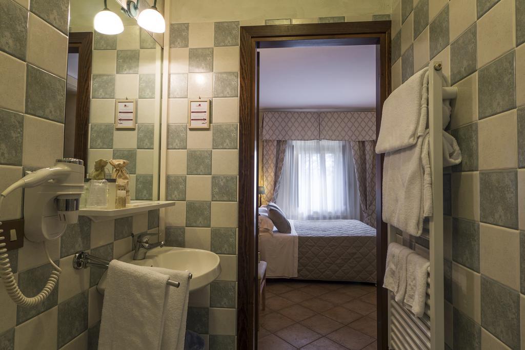 Il Melograno Agriturismo & Spa Pianello  外观 照片