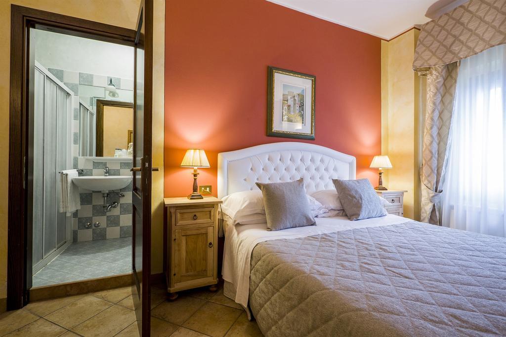 Il Melograno Agriturismo & Spa Pianello  外观 照片