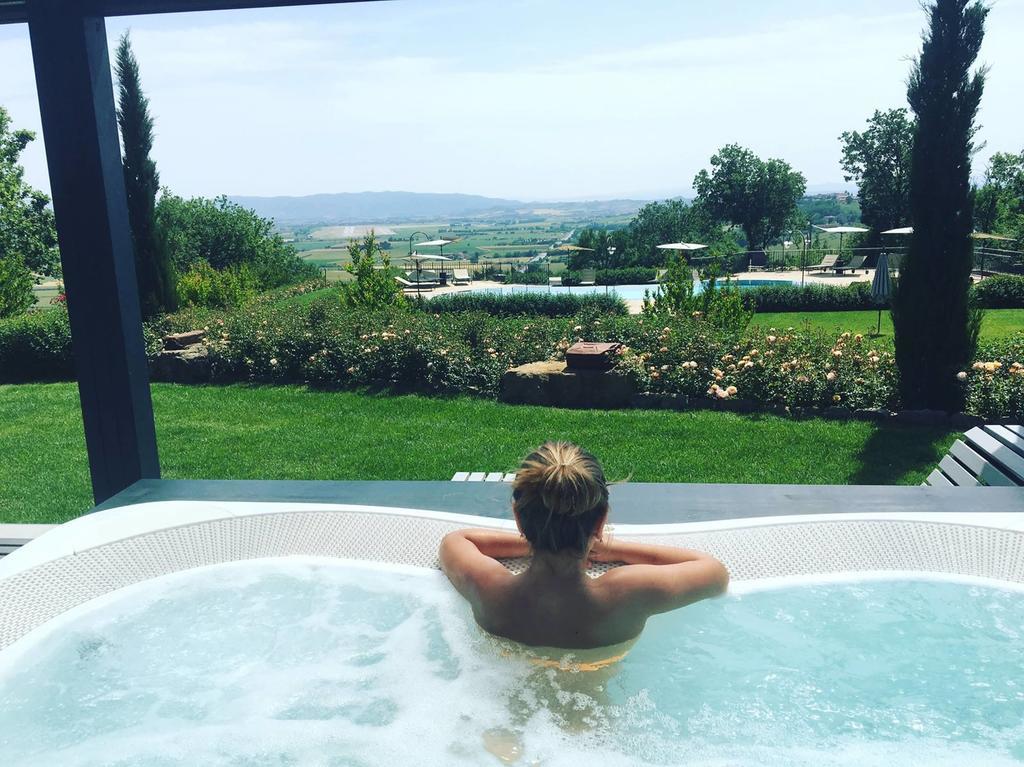 Il Melograno Agriturismo & Spa Pianello  外观 照片
